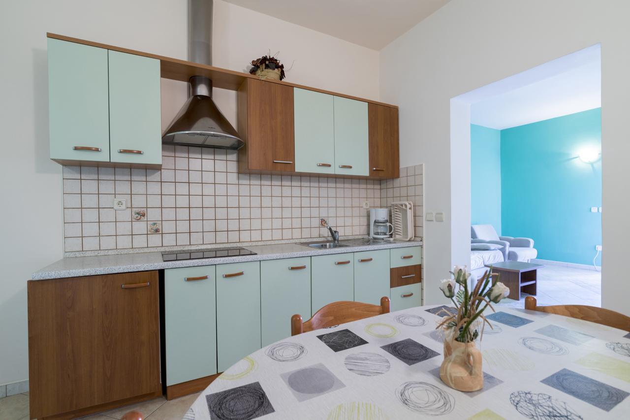 Apartments Kori Funtana Bagian luar foto