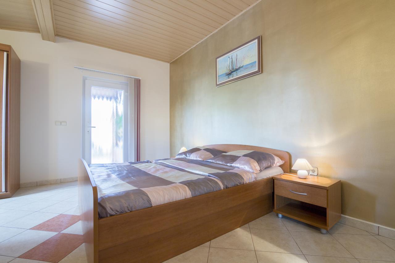 Apartments Kori Funtana Bagian luar foto
